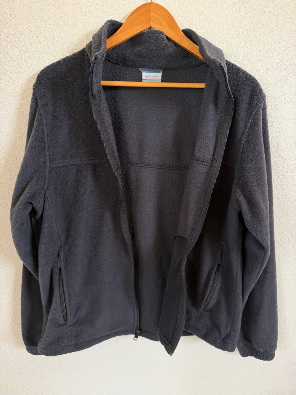 Columbia Black Full-Zip Fleece Jacket - Picture 6 of 6